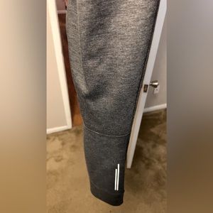 Kenneth Cole Men’s workout pants large